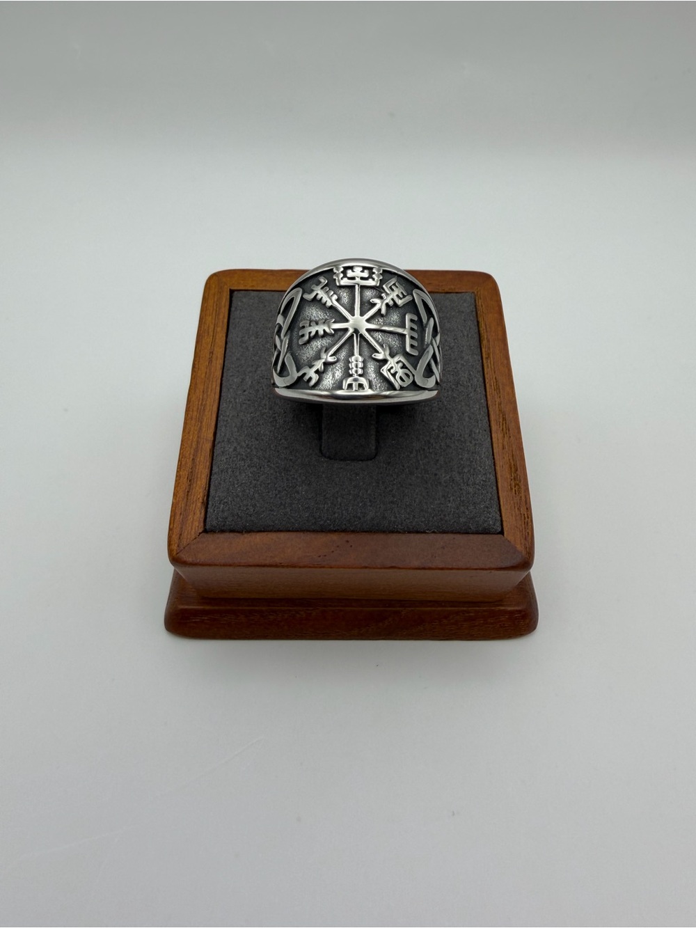 Nordic Compass Signet Ring